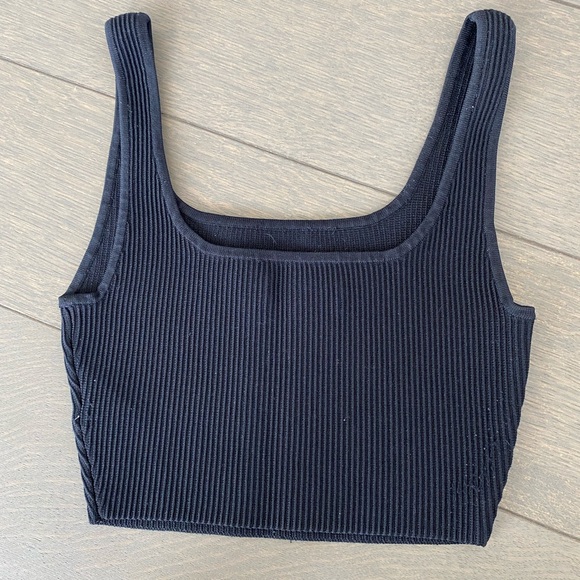 Babaton- Black Cropped Ribbed Tank (XS) - Picture 2 of 3